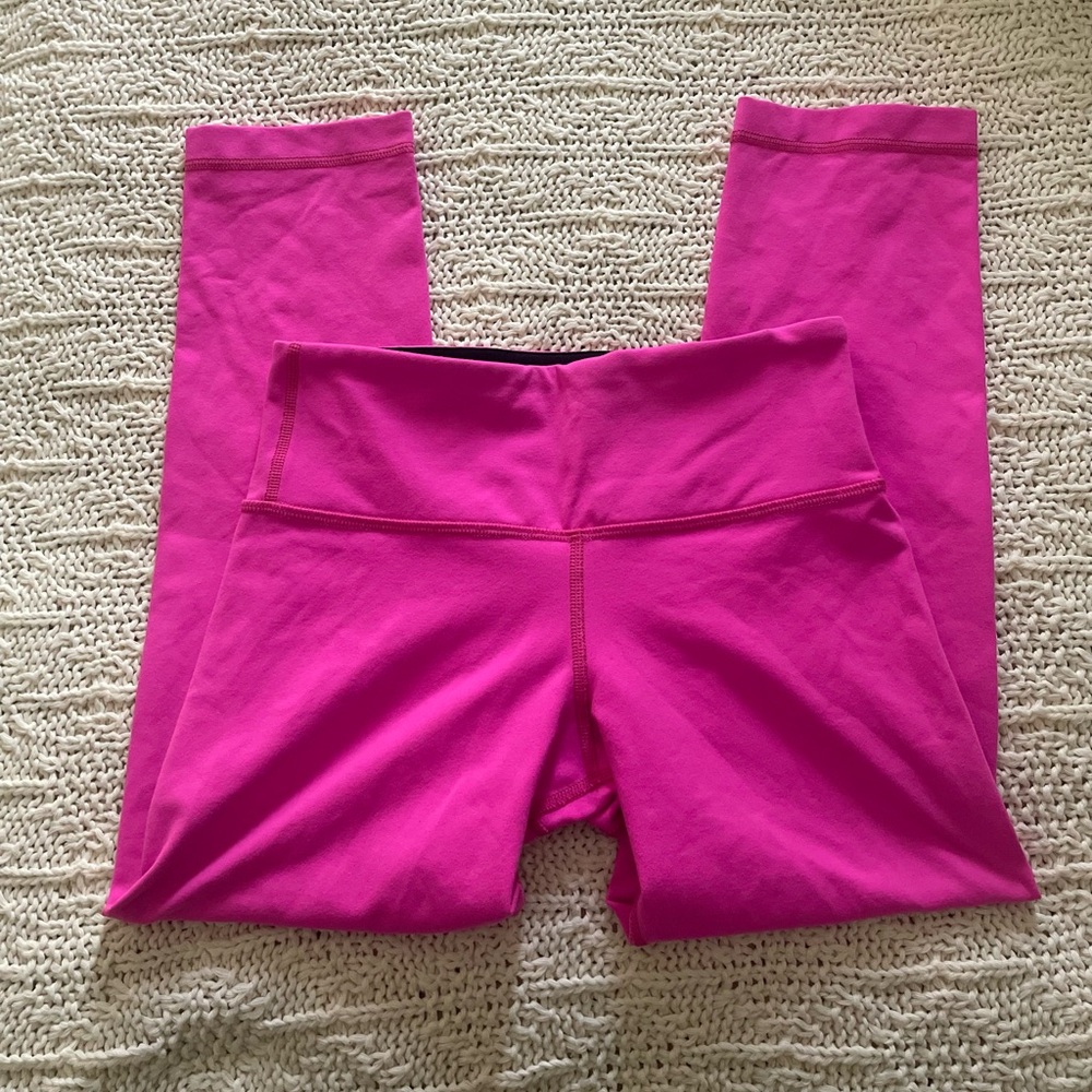 Lululemon Athletica Hot Pink Cropped Leggings